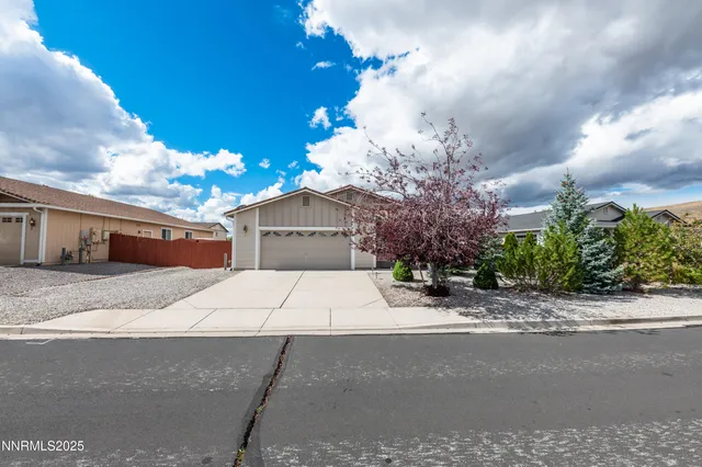 $405,000 | 17640 Lake Powell Drive, Reno, NV 89508