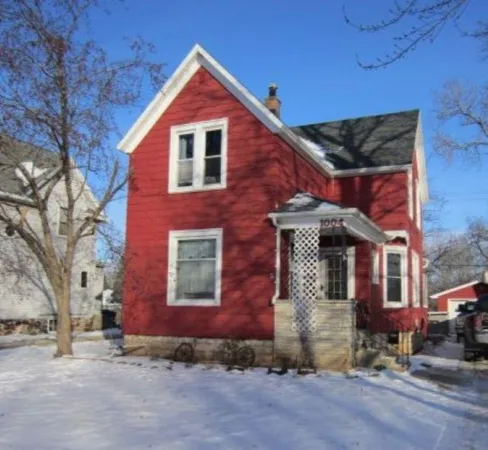 $219,900 | 1004 Wisconsin Avenue, North Fond du Lac, WI 54937