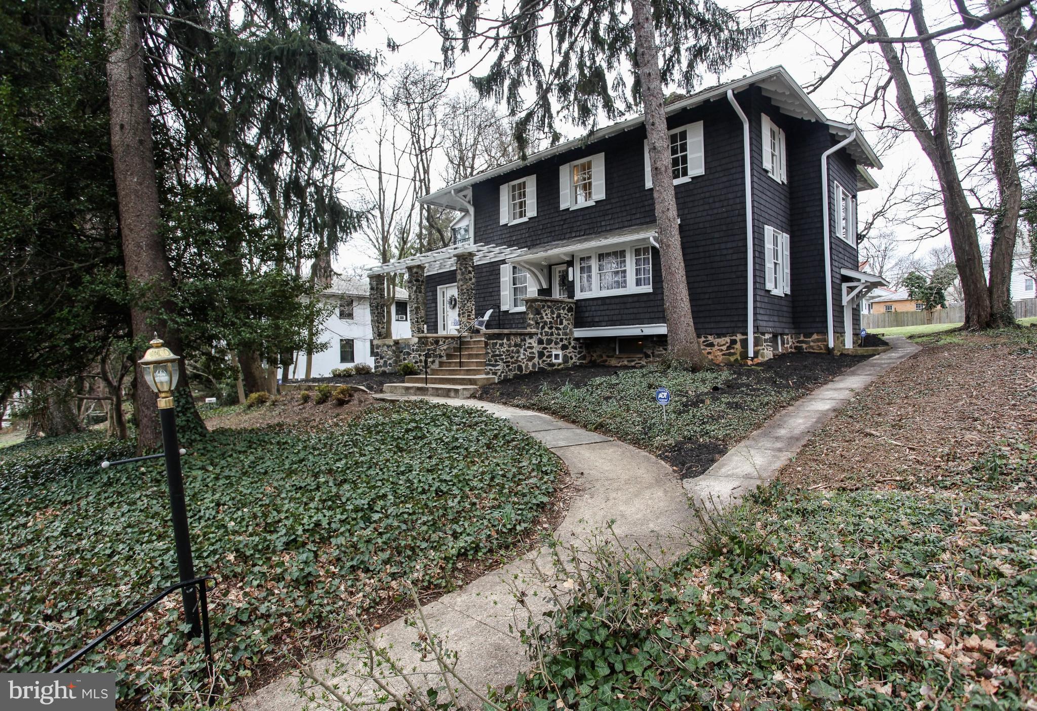 510 Old Orchard Road Baltimore, MD 21229 - Photo 2 of 30 Exterior (Front)