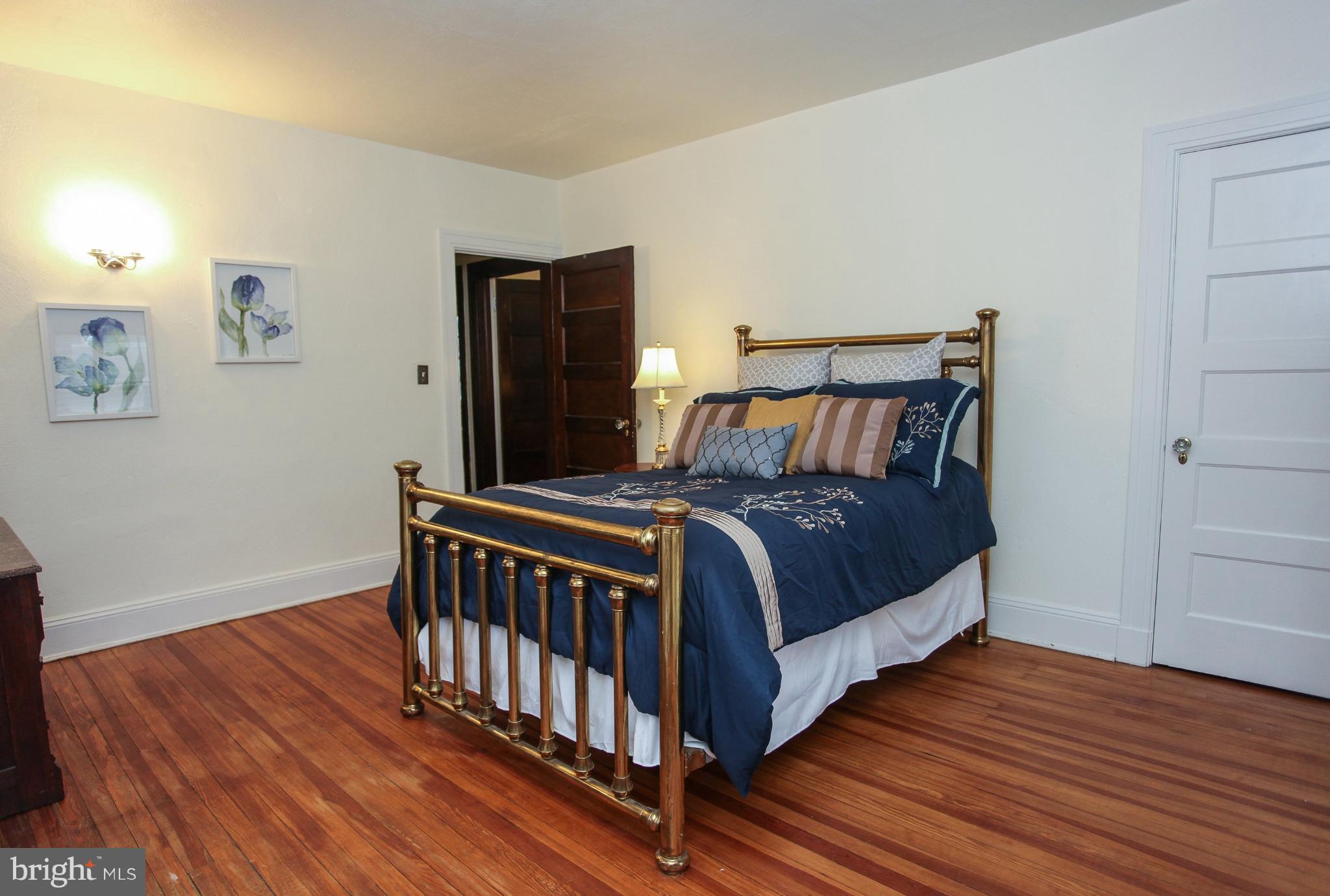 510 Old Orchard Road Baltimore, MD 21229 - Photo 23 of 30 Bedroom