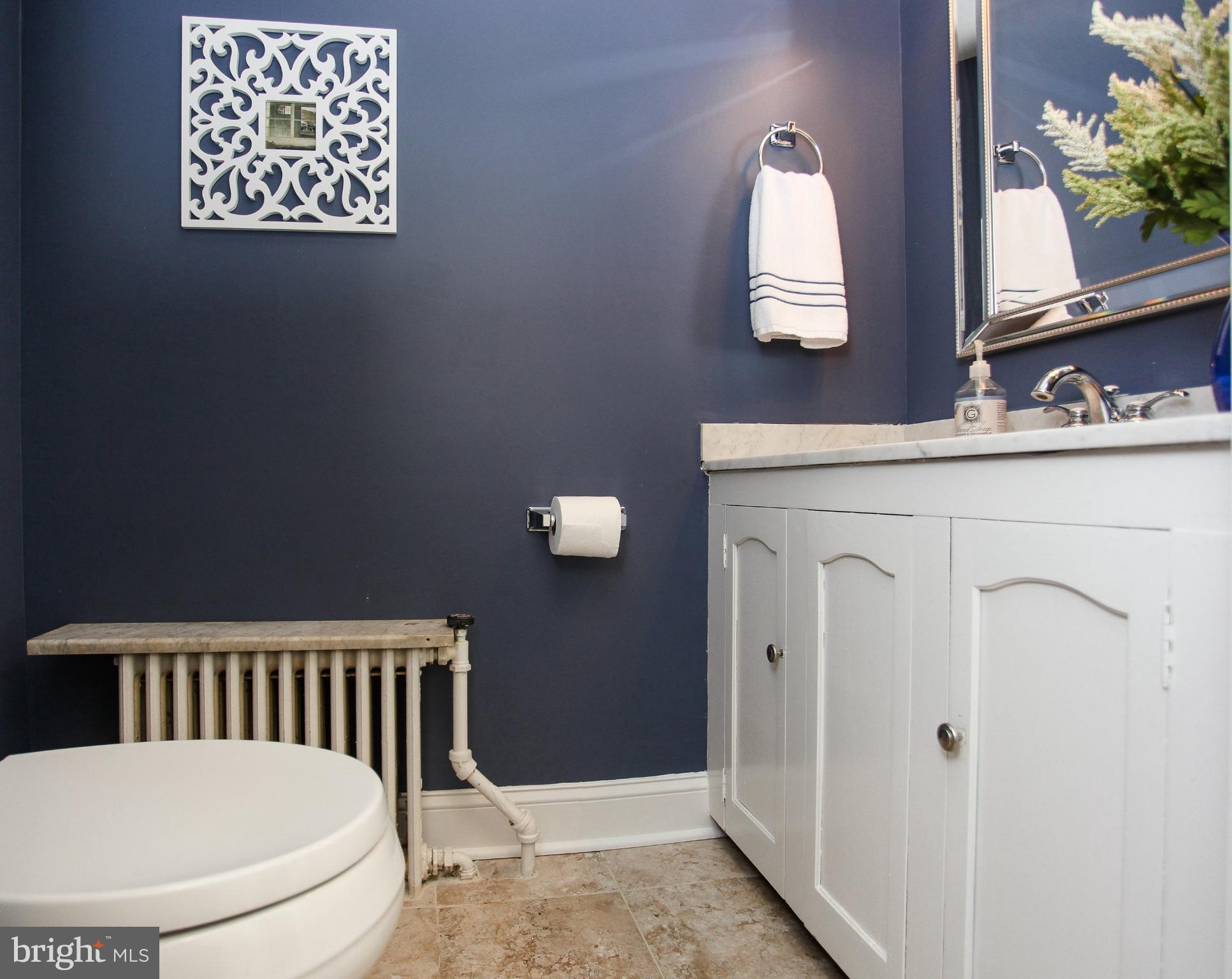 510 Old Orchard Road Baltimore, MD 21229 - Photo 8 of 30 Bath