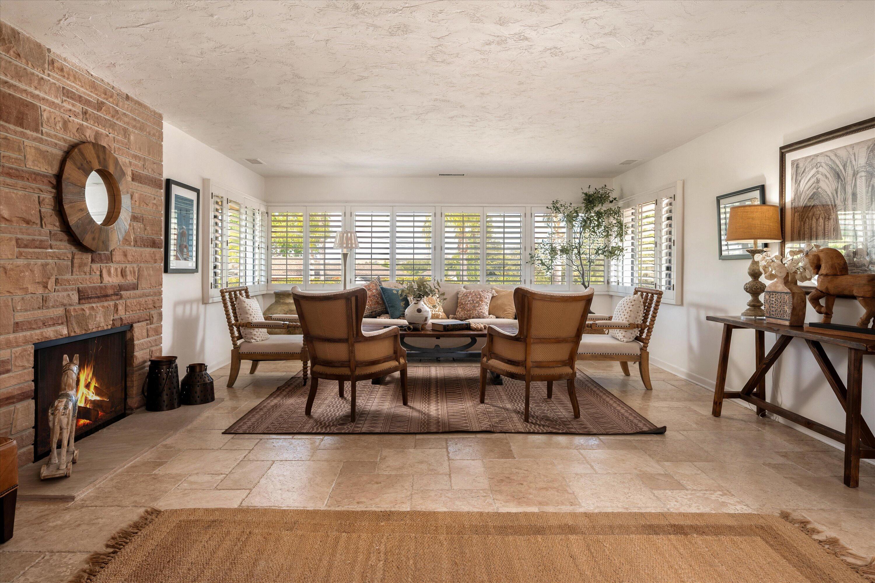 200 Morada Lane Santa Barbara, CA 93105 - Photo 7 of 39 Spacious Living Room