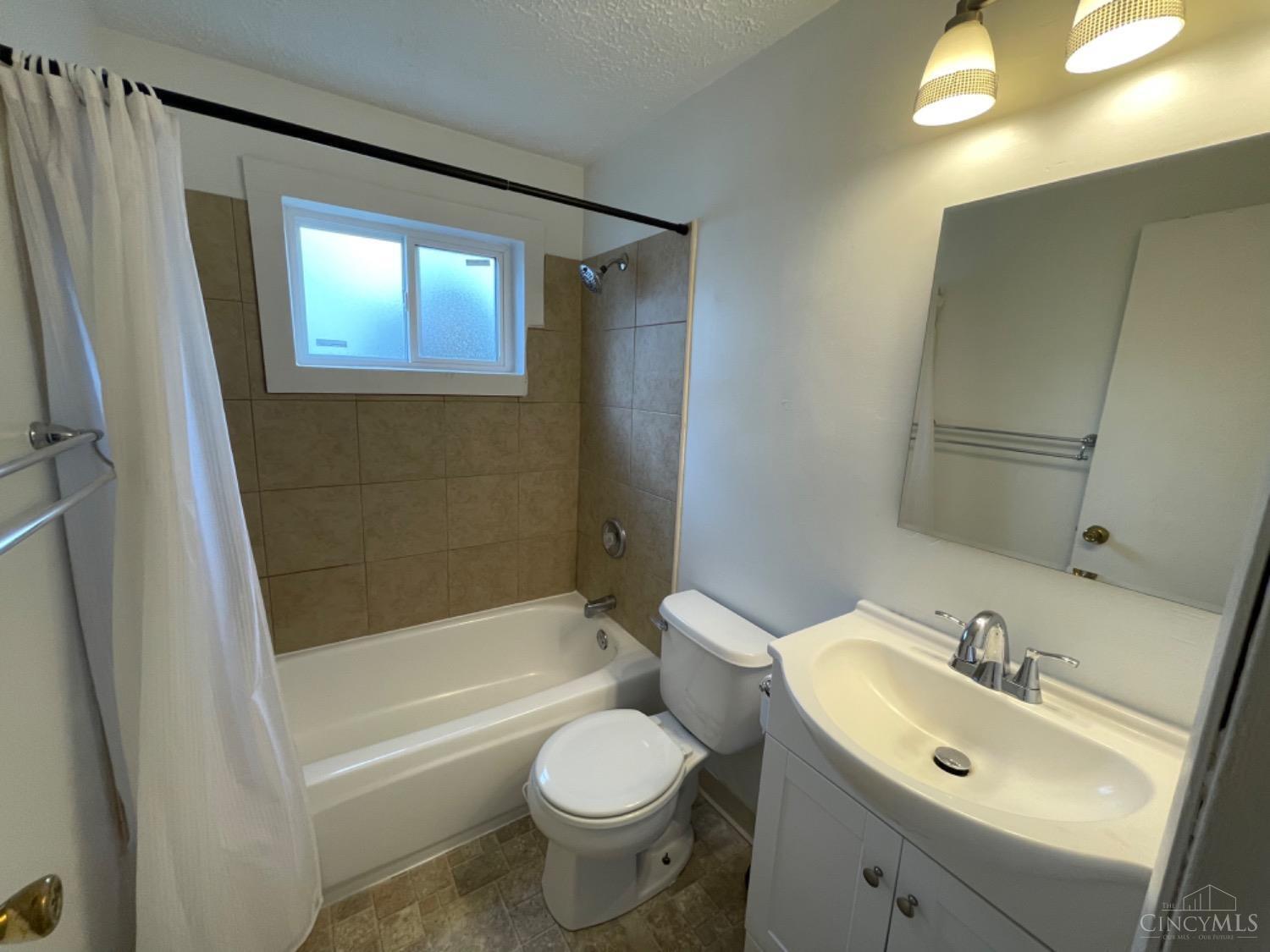 526 Symmes Road Fairfield, OH 45014 - Photo 12 of 16 Gallery Image 12