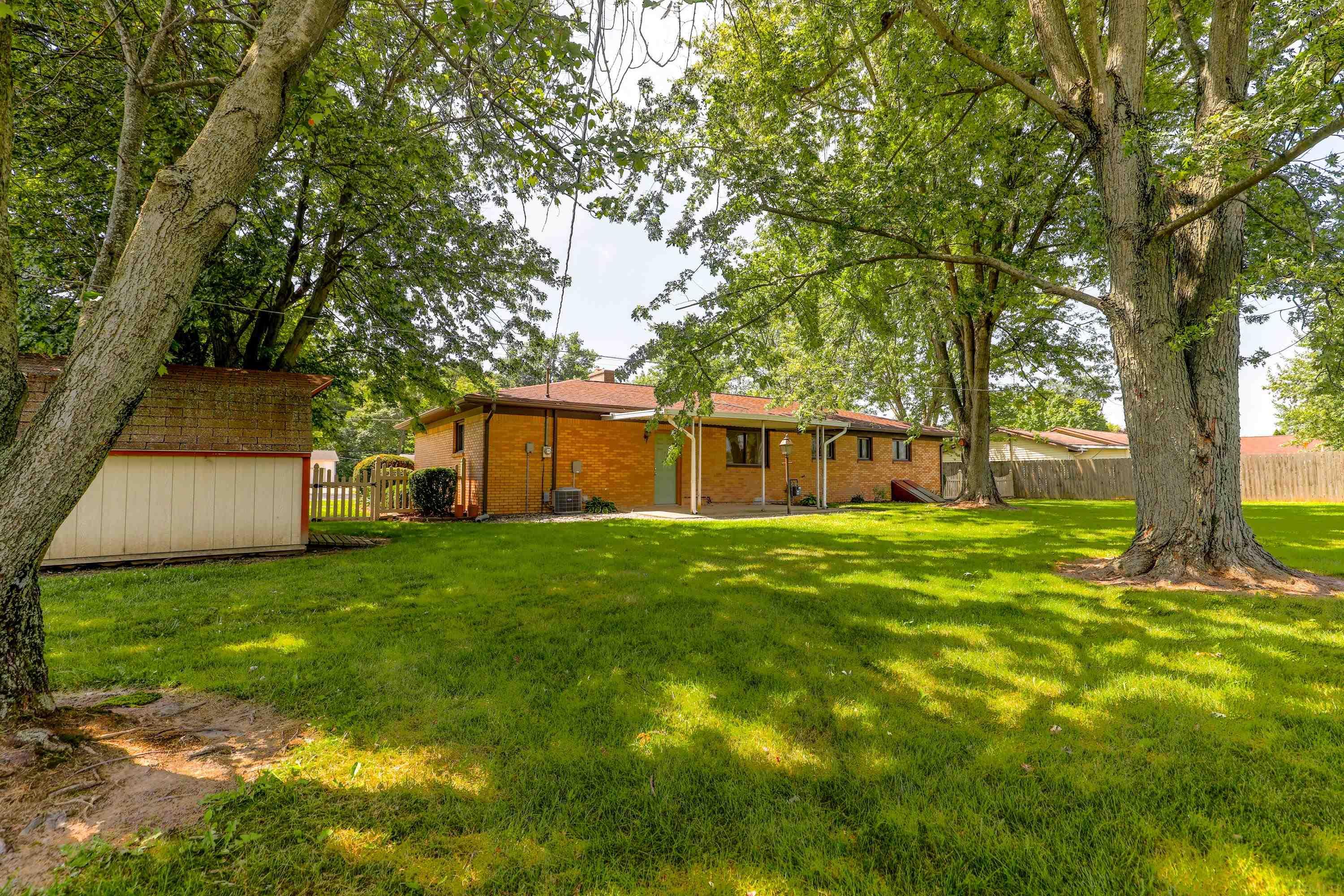 351 East Dustman Road Bluffton, IN 46714 - Photo 32 of 36 Gallery Image 32