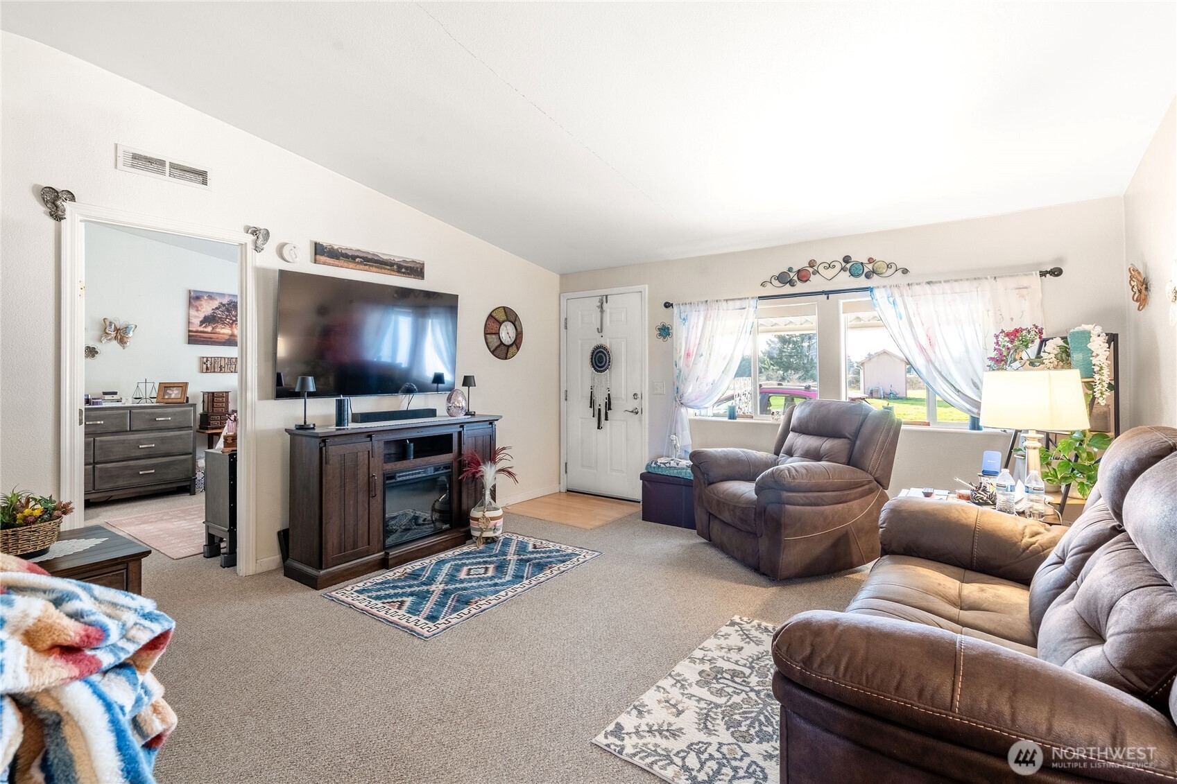 16826 Sheldon Lane Southwest Rochester, WA 98579 - Photo 27 of 40