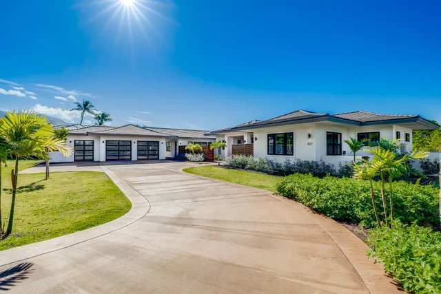 $4,995,000 | 837 Anapuni Loop, Lahaina, HI 96761