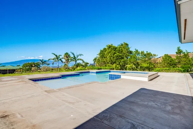 $4,995,000 | 837 Anapuni Loop, Lahaina, HI 96761