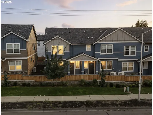 $372,000 | 11529 Northeast 28th Street, Vancouver, WA 98684