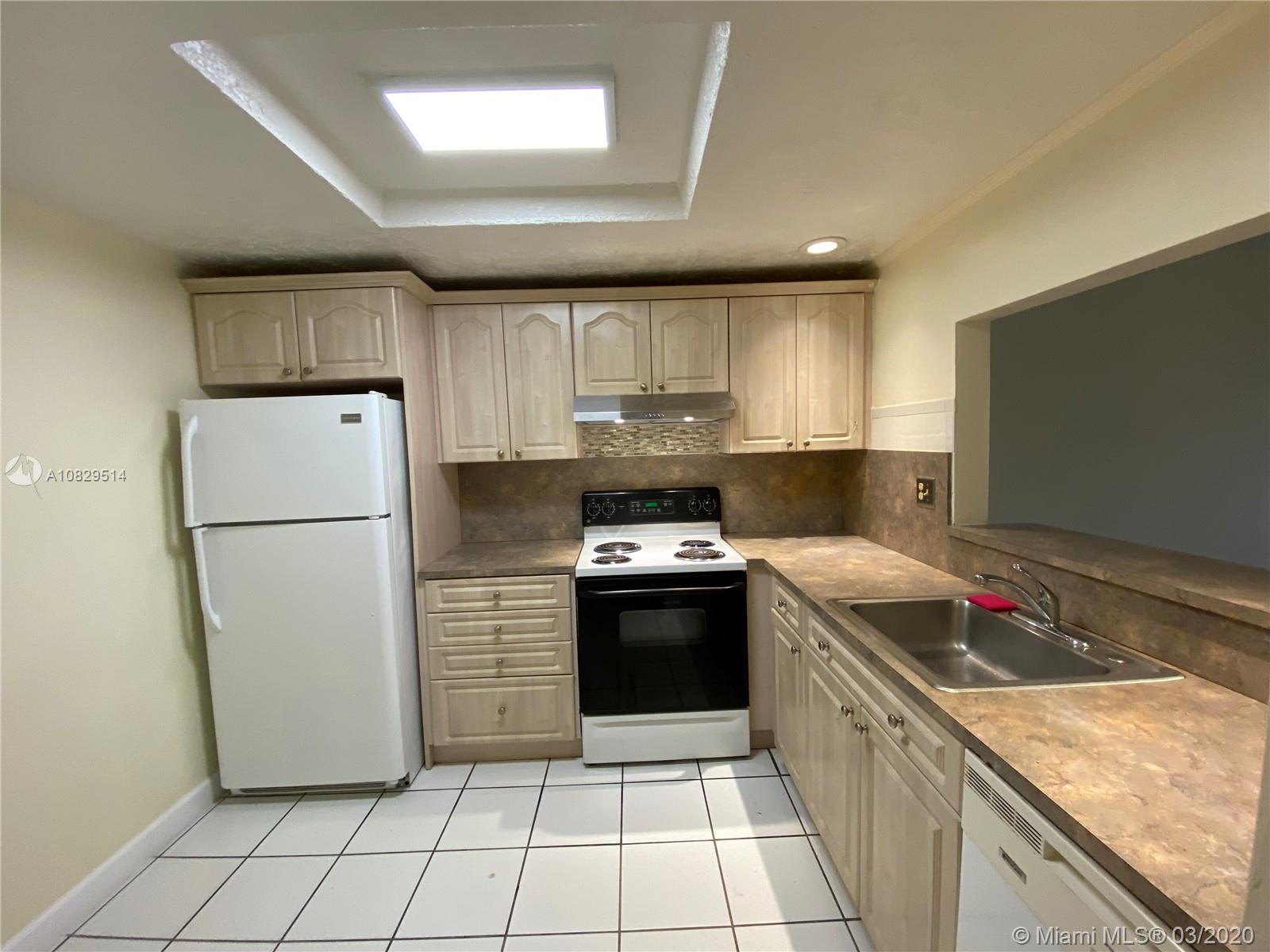 11207 Southwest 88th Street, Unit 217A Miami, FL 33176 - Photo 6 of 14