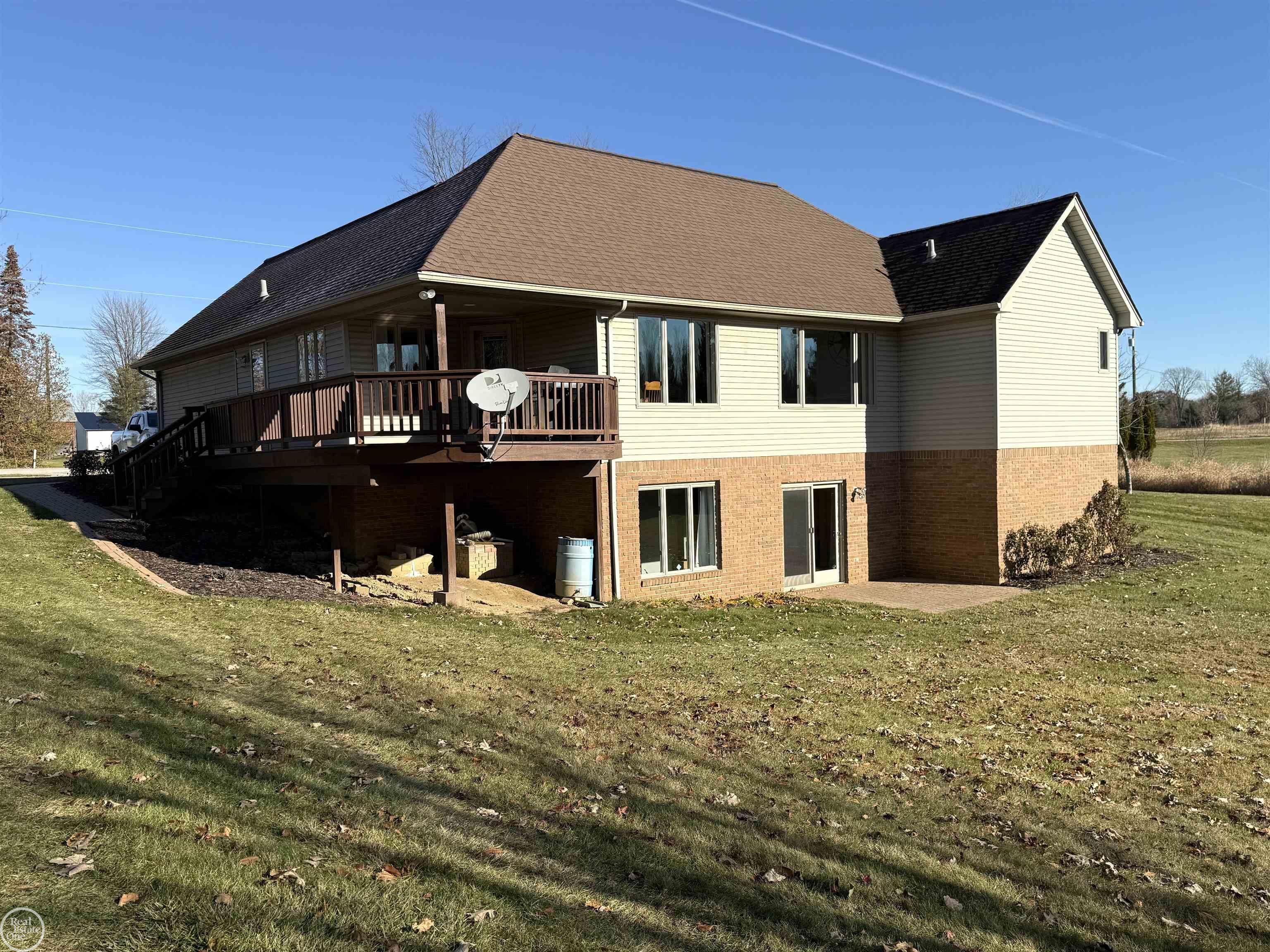 23720 Dayton Road Armada, MI 48005 - Photo 6 of 56