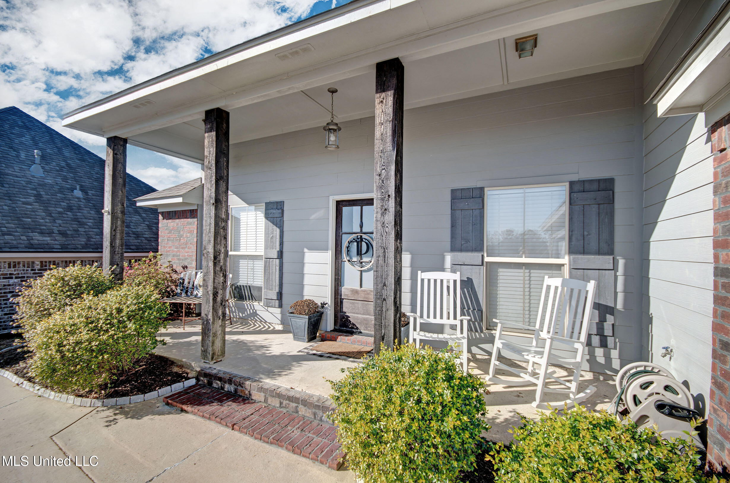 631 Greenfield Ridge Drive Brandon, MS 39042 - Photo 2 of 23 IMGP2564_5_6