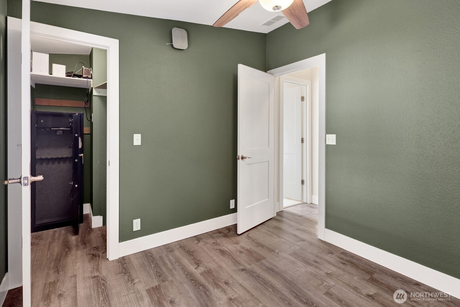 3240 Douglas Road Ferndale, WA 98248 - Photo 13 of 40