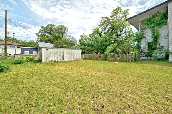 $795,000 | 1107 Travis Heights Boulevard, Austin, TX 78704