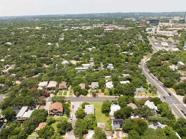 $795,000 | 1107 Travis Heights Boulevard, Austin, TX 78704