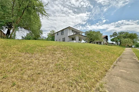 $795,000 | 1107 Travis Heights Boulevard, Austin, TX 78704