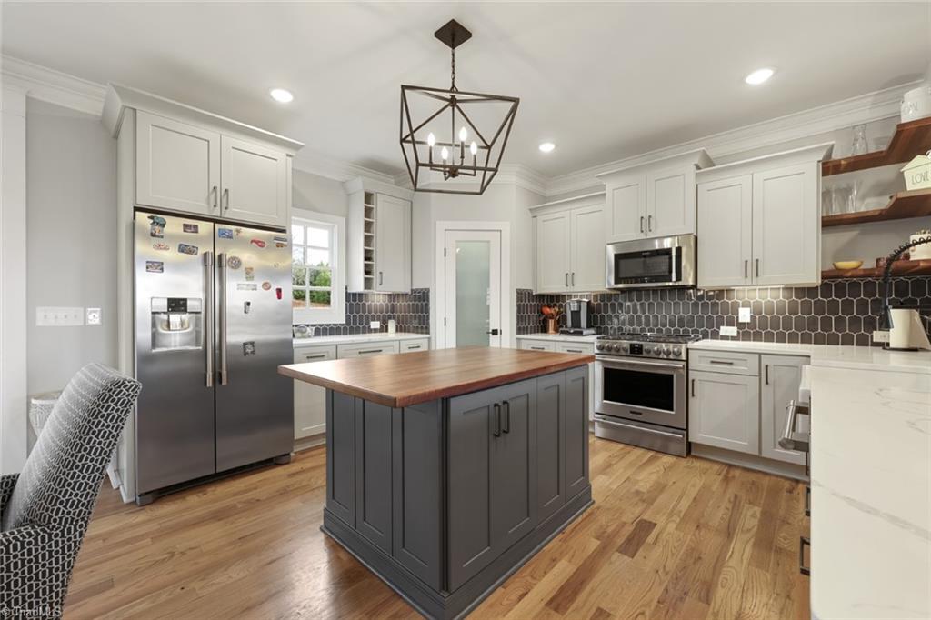 125 Mountain Ridge Court King, NC 27021 - Photo 8 of 41 Gallery Image 8