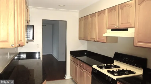 $5,100 | 9804 Broad Street, Bethesda, MD 20814