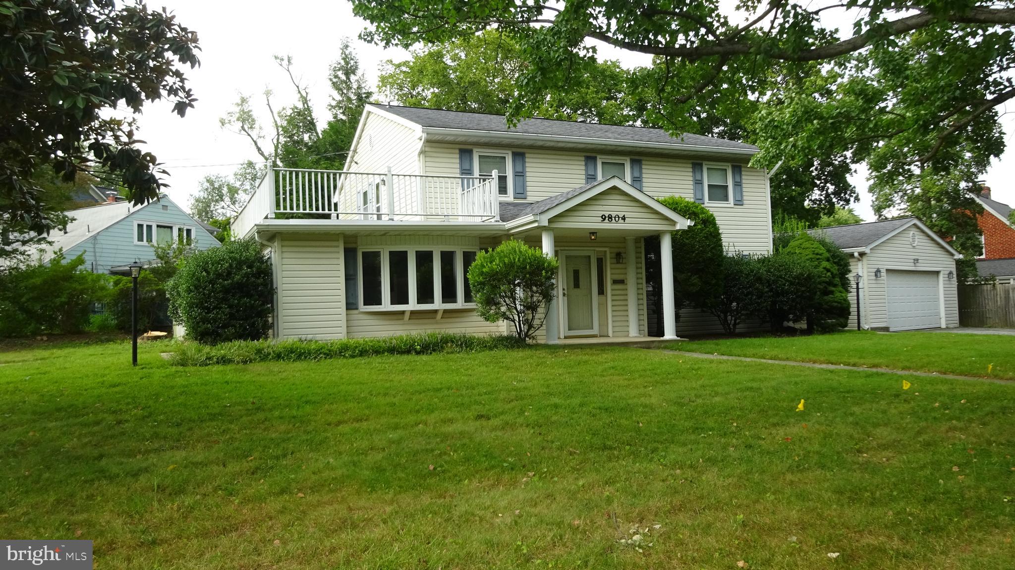 9804 Broad Street Bethesda, MD 20814 - Photo 4 of 21