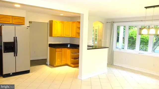 $5,100 | 9804 Broad Street, Bethesda, MD 20814