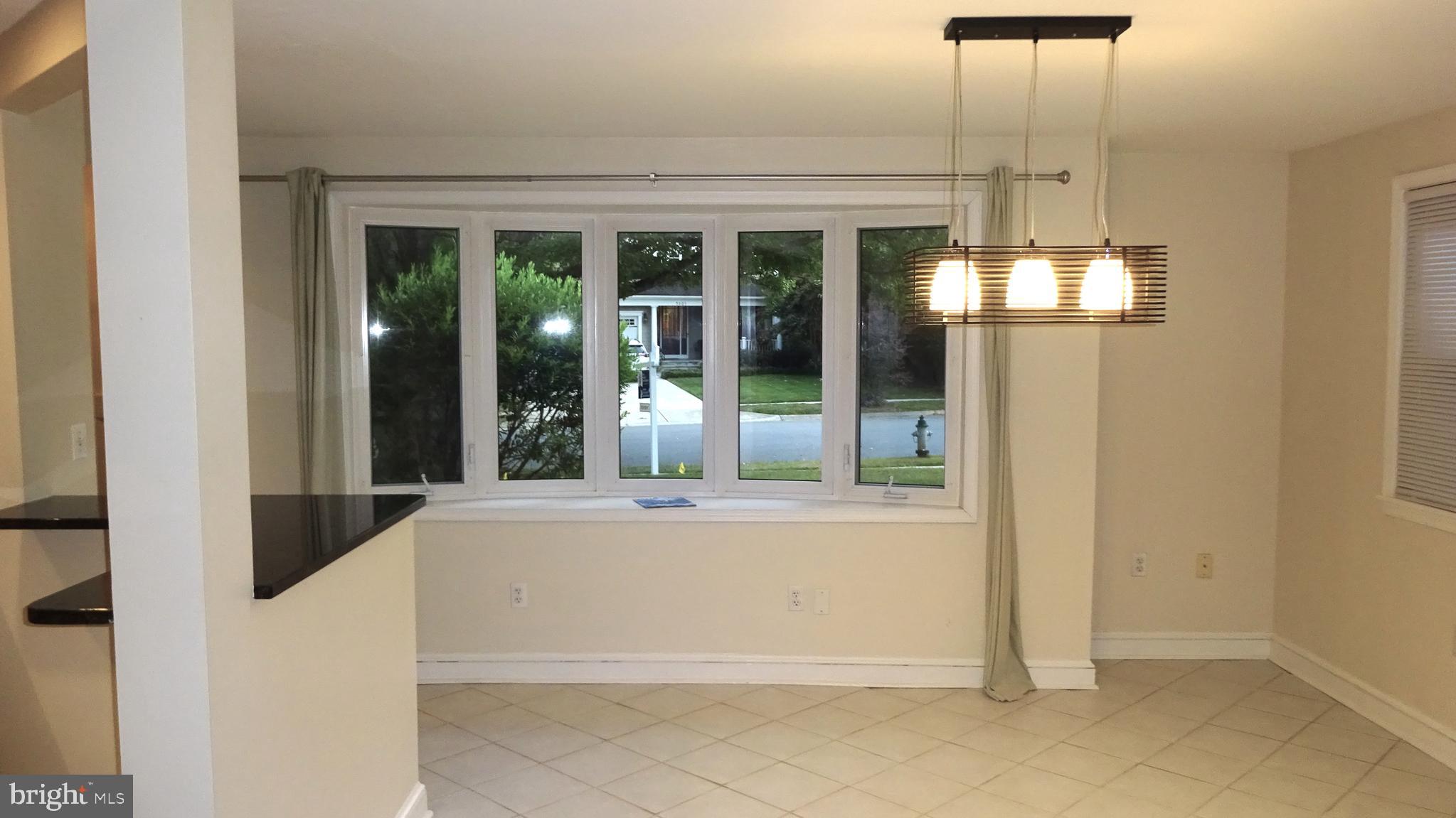 9804 Broad Street Bethesda, MD 20814 - Photo 10 of 21