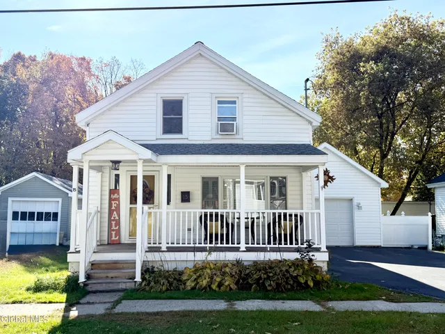 $214,900 | 15 Seminary Street, Fort Edward, NY 12828