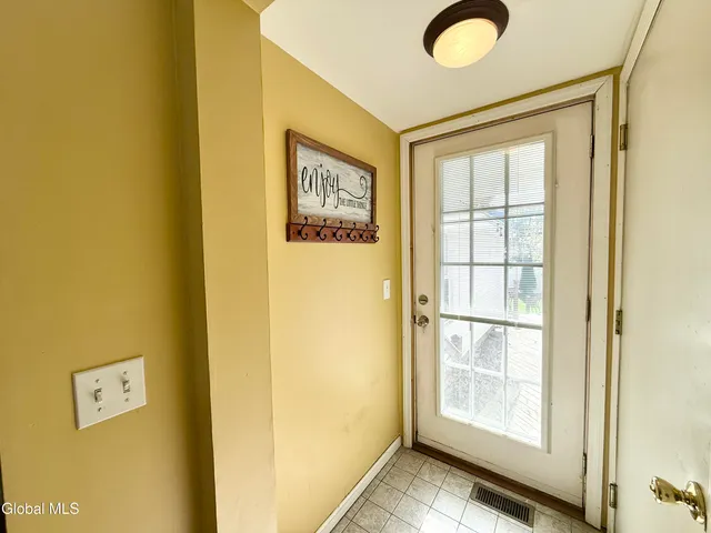 $214,900 | 15 Seminary Street, Fort Edward, NY 12828