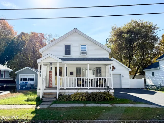$214,900 | 15 Seminary Street, Fort Edward, NY 12828