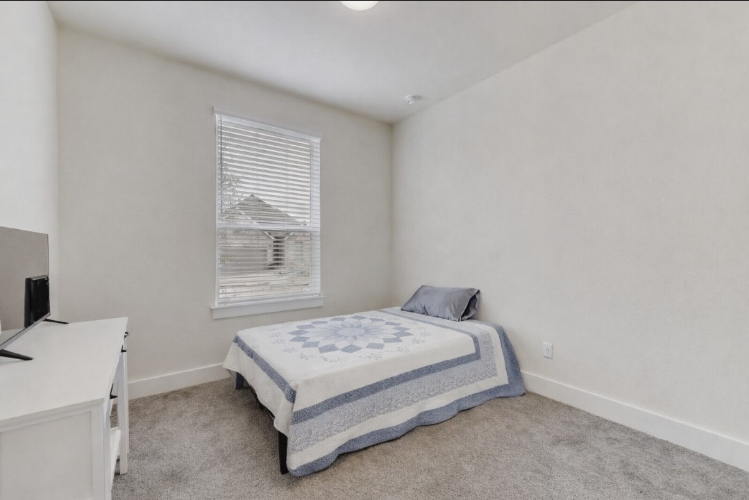 154 Kimble Creek Loop Kyle, TX 78640 - Photo 14 of 20 Bedroom #3