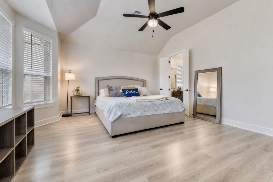 154 Kimble Creek Loop Kyle, TX 78640 - Photo 7 of 20 Primary Bedroom