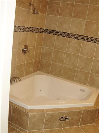 4 Janet Road Randolph, MA 02368 - Photo 12 of 26 Gallery Image 12