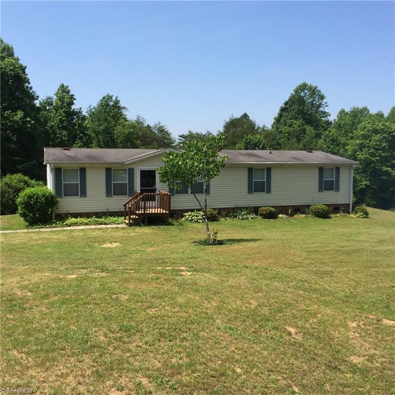 1784 Spainhour Mill Road Pinnacle, NC 27043 - Photo 2 of 13 Gallery Image 2