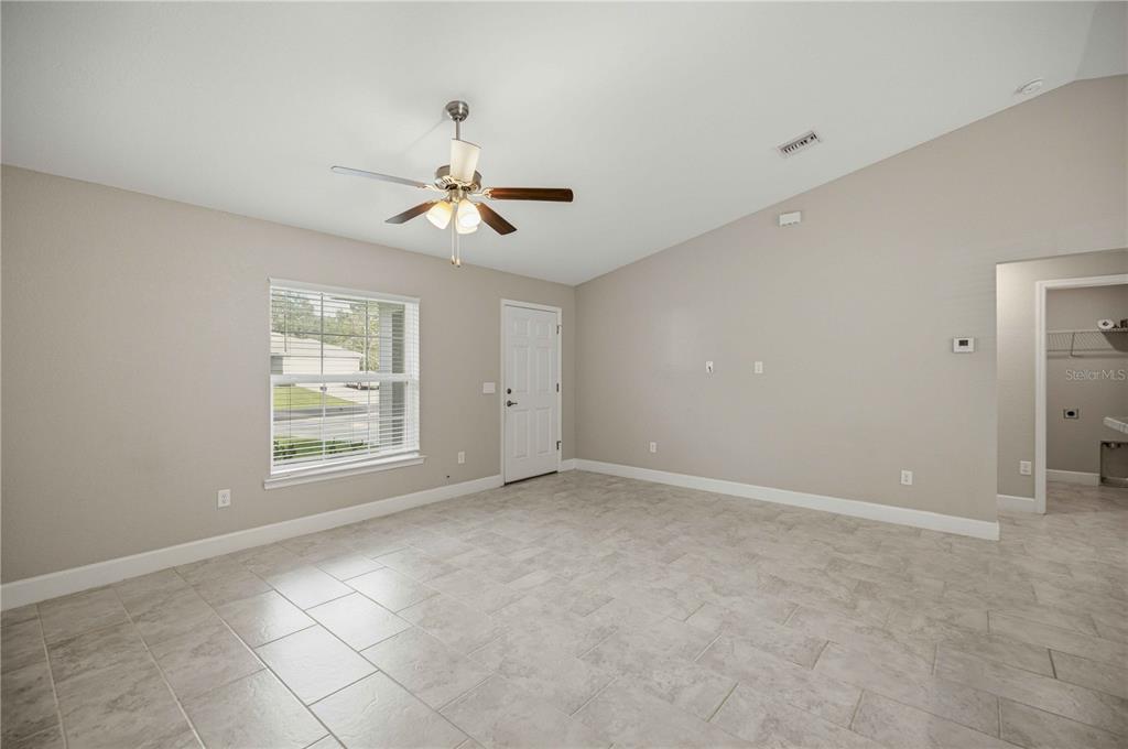 6382 Southwest 143rd Ln Road Ocala, FL 34473 - Photo 6 of 24 Gallery Image 6