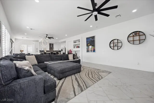 $4,200 | 750 Vortex Avenue, Henderson, NV 89002