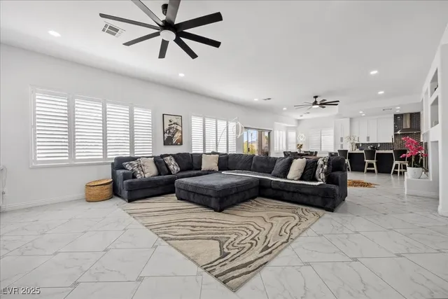 $4,200 | 750 Vortex Avenue, Henderson, NV 89002