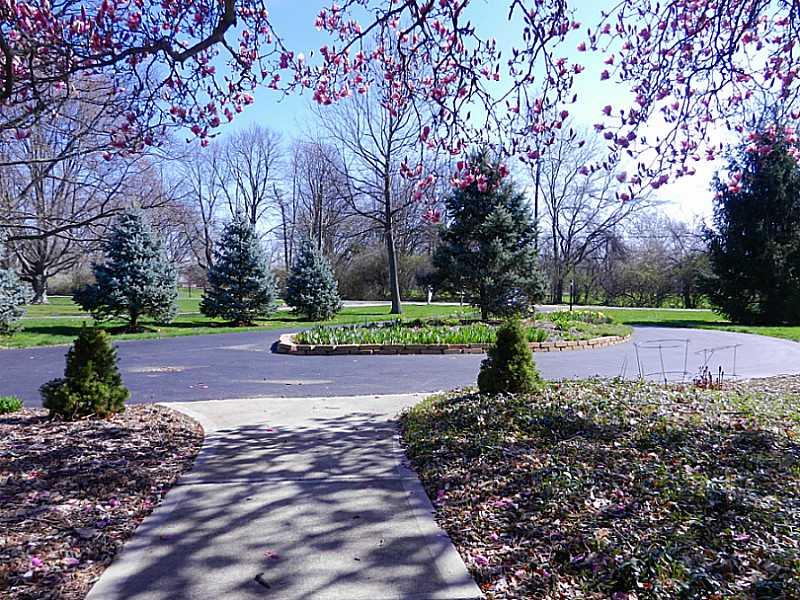 6660 Spring Mill Road Indianapolis, IN 46260 - Photo 2 of 19 Gallery Image 2