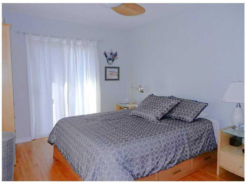 6660 Spring Mill Road Indianapolis, IN 46260 - Photo 11 of 19 Gallery Image 11