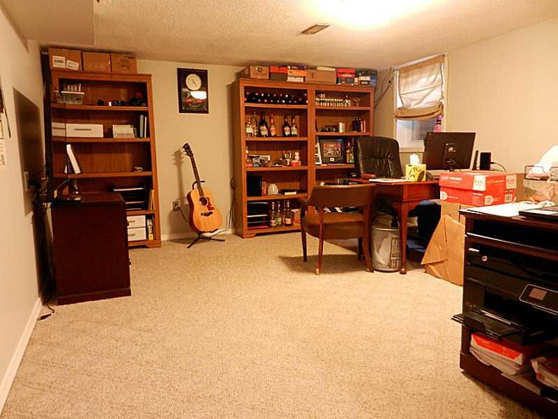 6660 Spring Mill Road Indianapolis, IN 46260 - Photo 15 of 19 Gallery Image 15