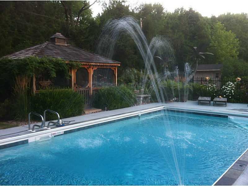 6660 Spring Mill Road Indianapolis, IN 46260 - Photo 16 of 19 Gallery Image 16