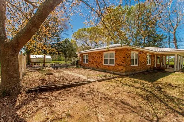 $250,000 | 59138 Spring Valley Road, Bogalusa, LA 70427