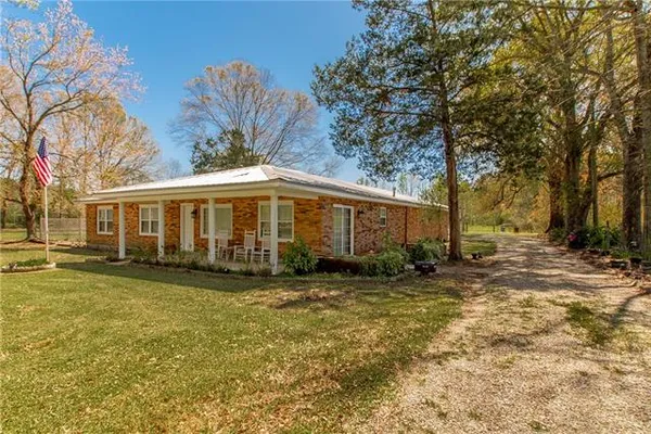 $250,000 | 59138 Spring Valley Road, Bogalusa, LA 70427