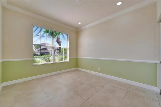 $2,885 | 6507 37th Street East, Sarasota, FL 34243