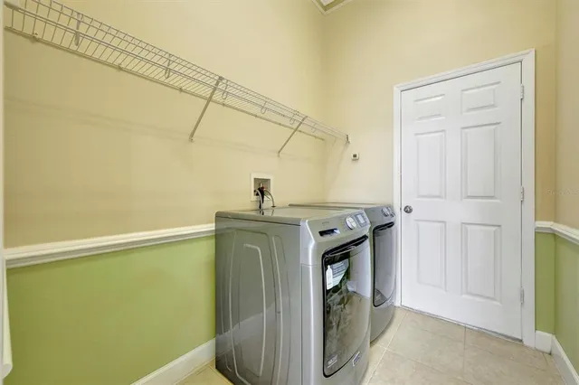 $2,885 | 6507 37th Street East, Sarasota, FL 34243