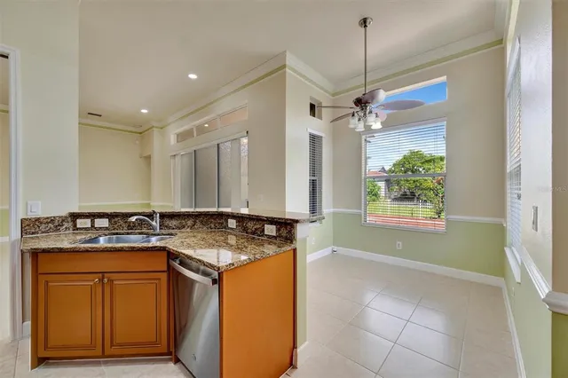 $2,885 | 6507 37th Street East, Sarasota, FL 34243