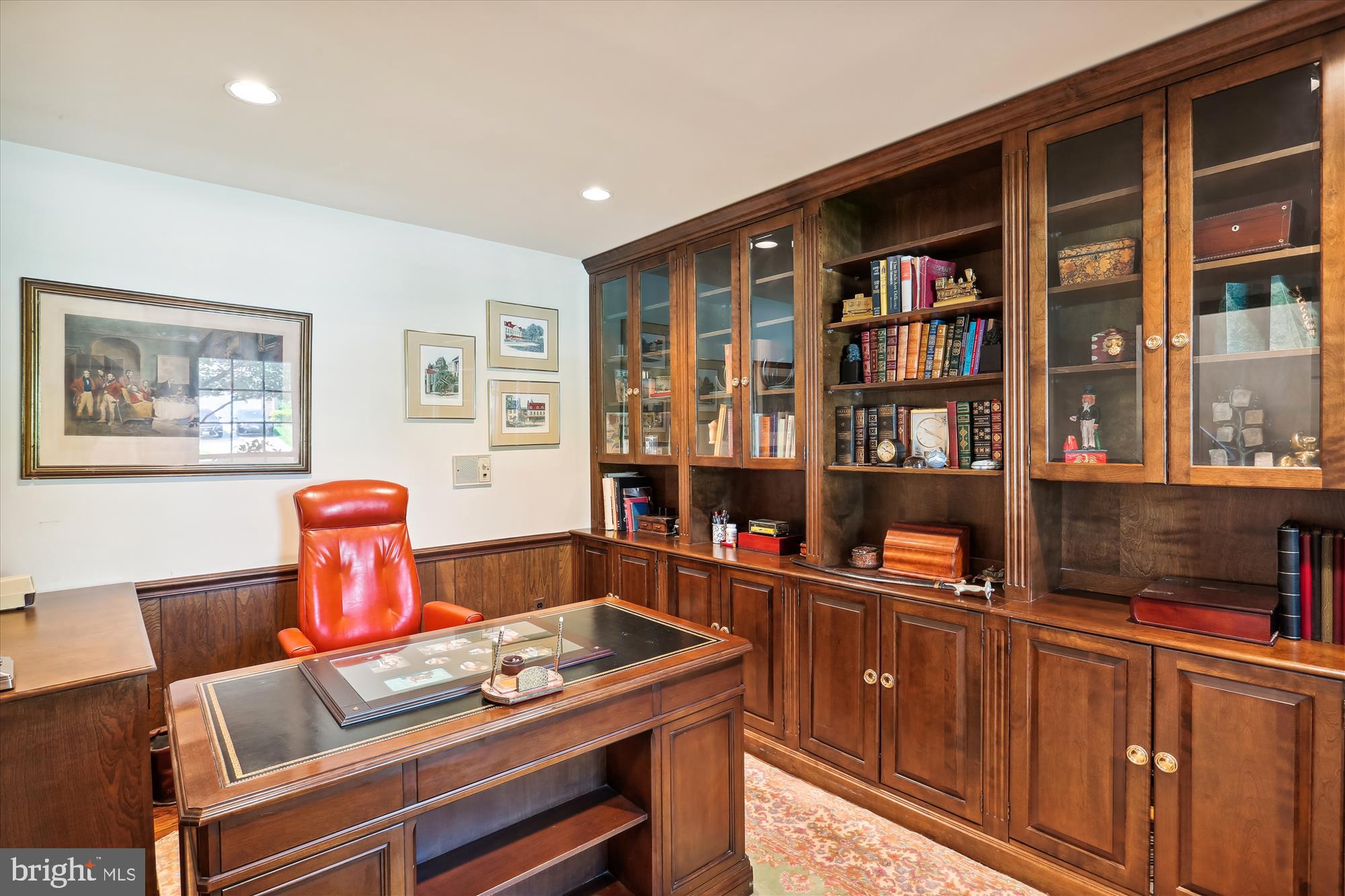 9301 Wooden Bridge Road Potomac, MD 20854 - Photo 10 of 71 Office on Main Level with Built-Ins
