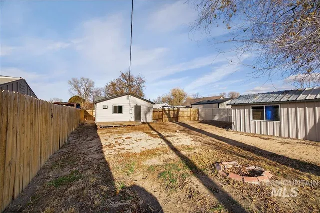 $254,900 | 119 Holly Street, Caldwell, ID 83605