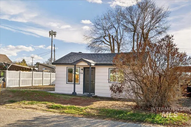 $254,900 | 119 Holly Street, Caldwell, ID 83605