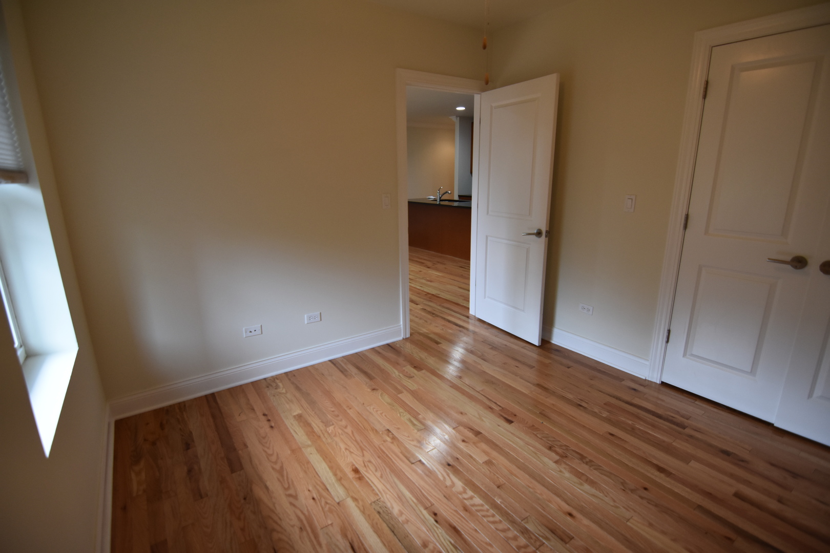 4520 North Beacon Street, Unit 202 Chicago, IL 60640 - Photo 11 of 15