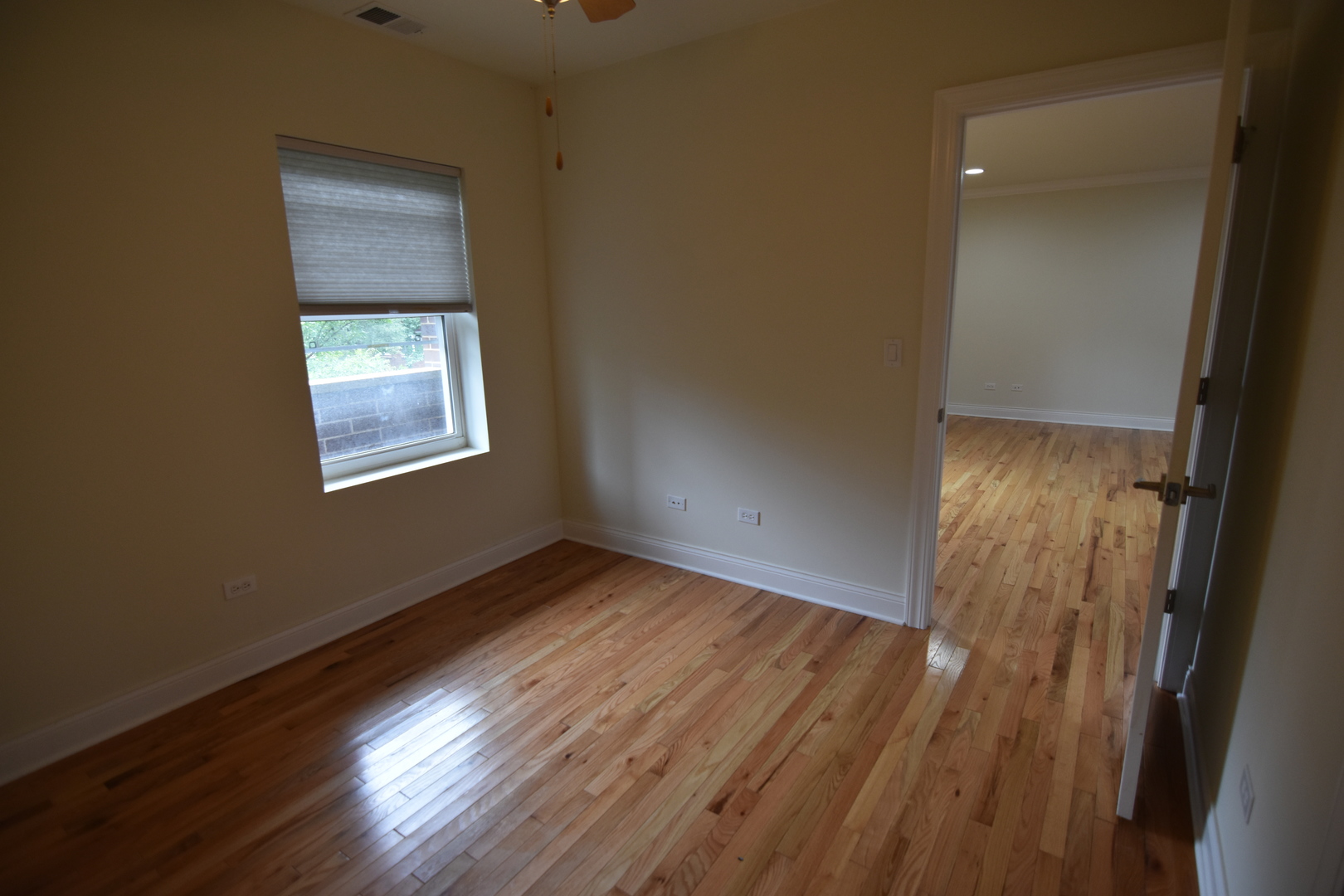 4520 North Beacon Street, Unit 202 Chicago, IL 60640 - Photo 9 of 15