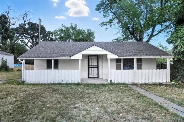 $79,900 | 31260 Highline Drive, Warsaw, MO 65355