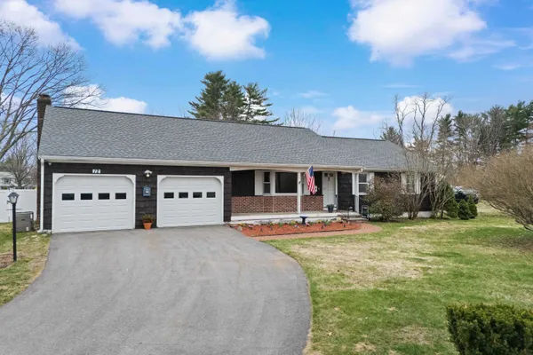 $665,000 | 12 Colonial Circle, Hampton, NH 03842